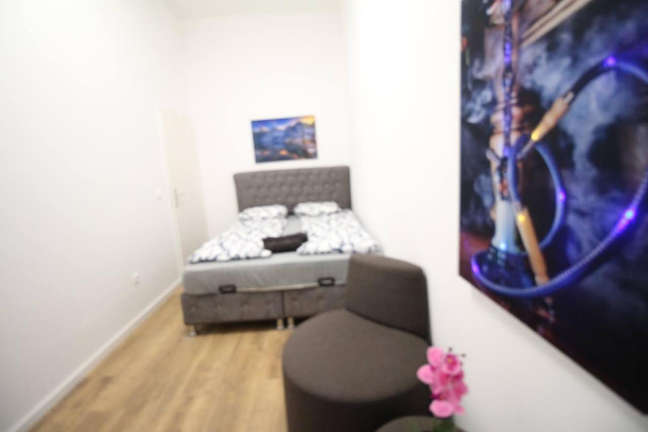 Modern Double Room Js B Wenen Buitenkant foto