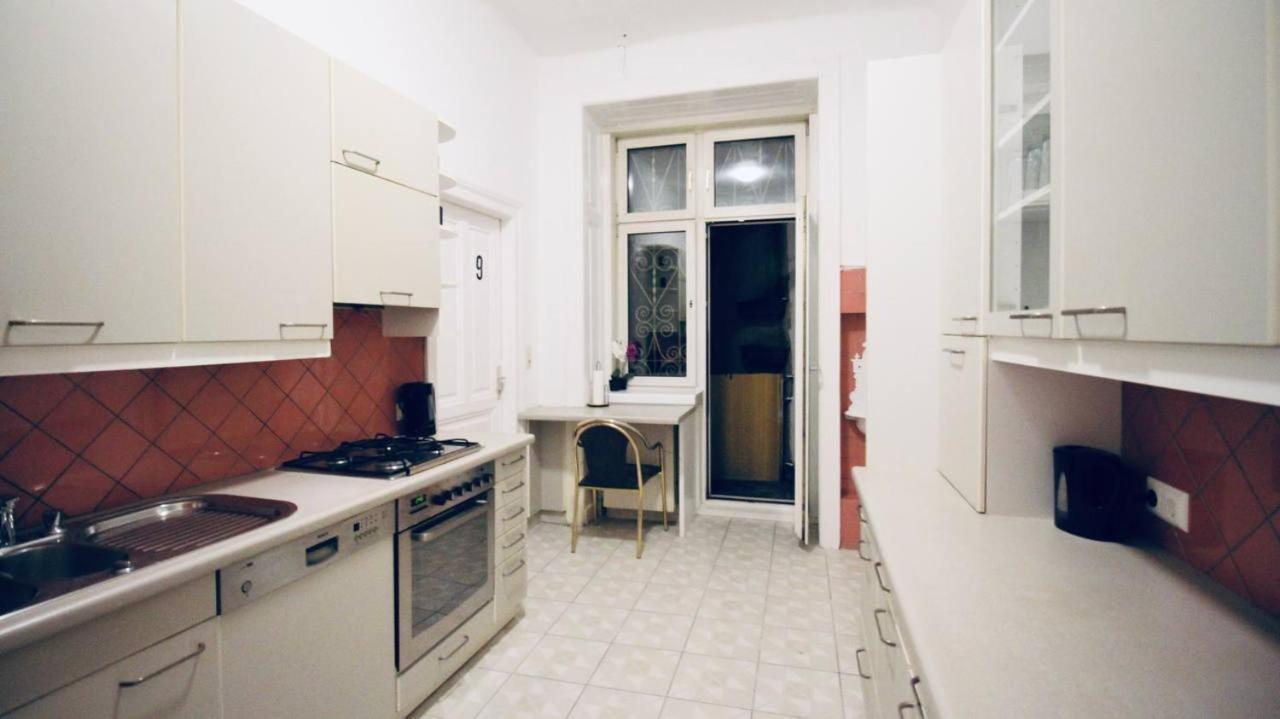 Modern Double Room Js B Wenen Buitenkant foto