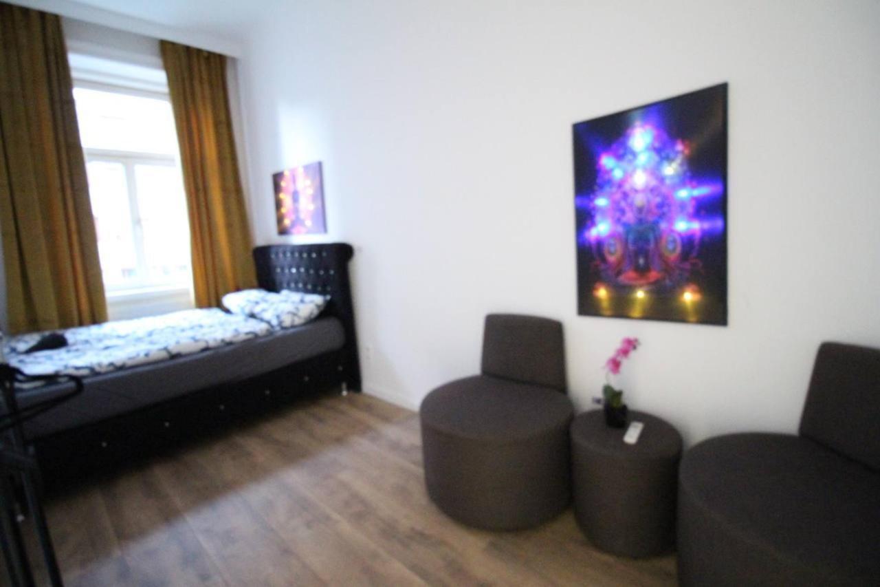 Modern Double Room Js B Wenen Buitenkant foto