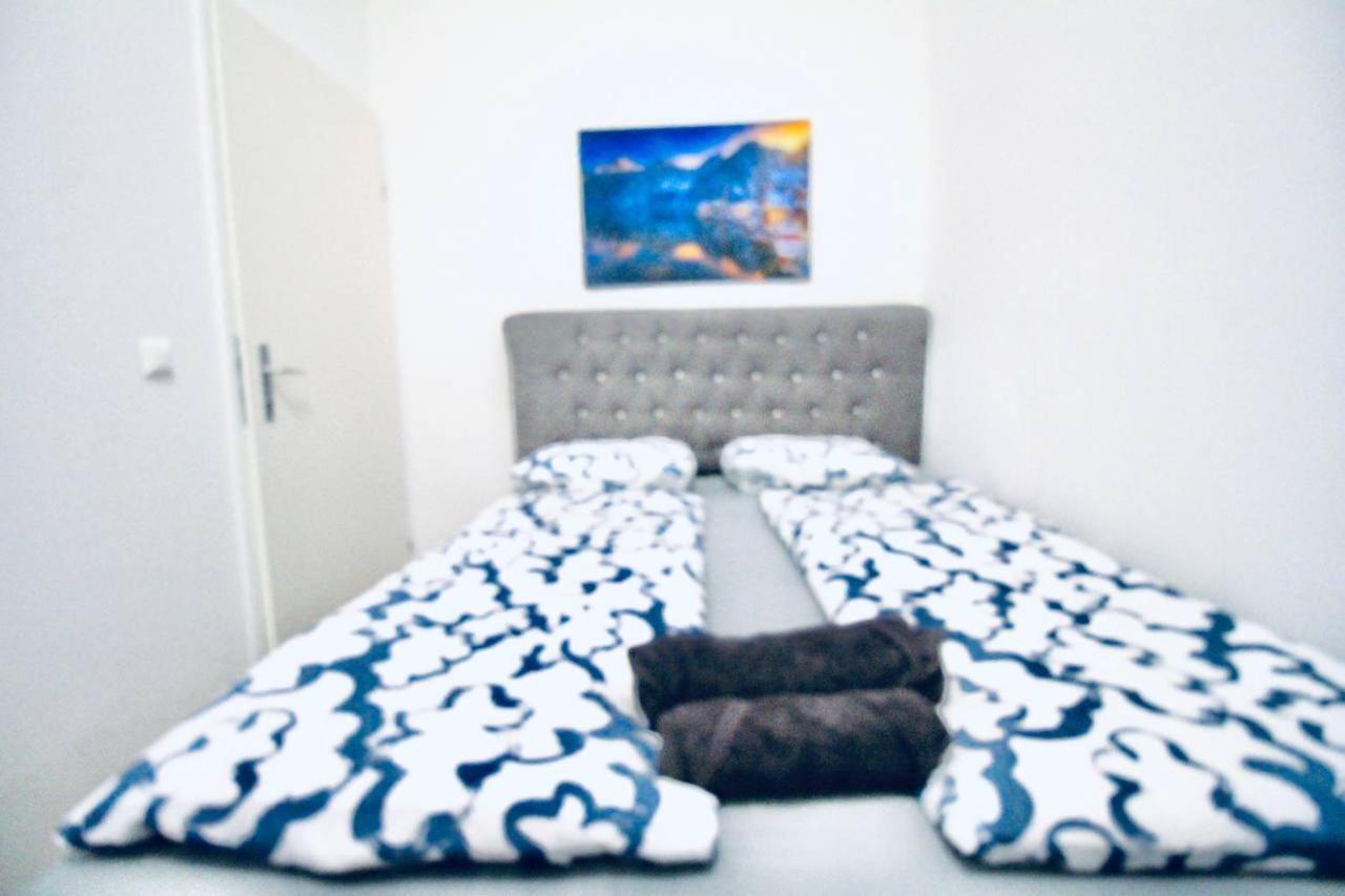 Modern Double Room Js B Wenen Buitenkant foto